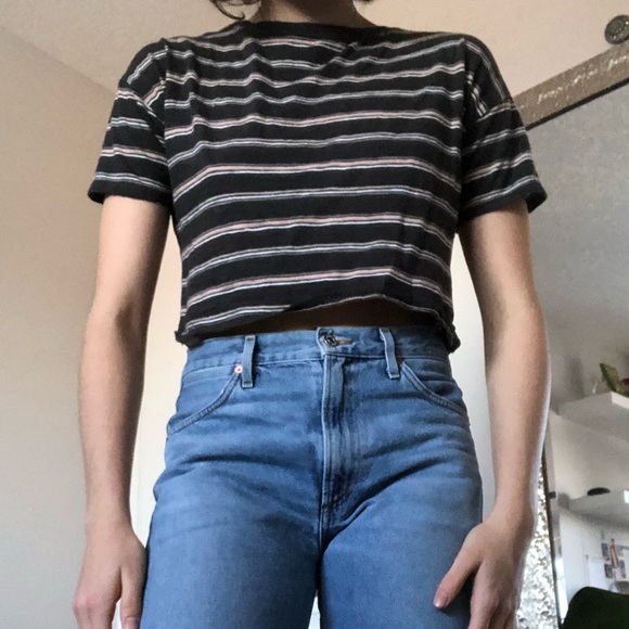American Eagle Cropped Tee - Picture 2 of 5